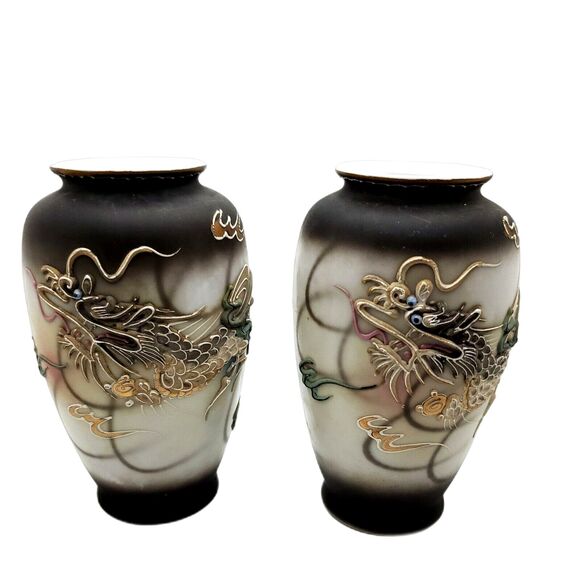 Vintage Royal Japan Moriage Dragon Vases 5-1/2" x 2" - Picture 1 of 8